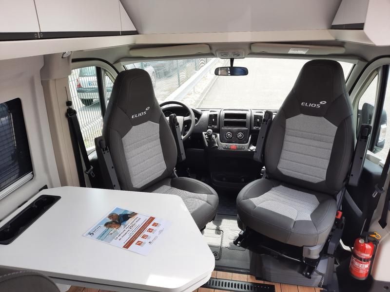 En venta Adria ELIOS/ADRIA 59 FAMILY LITERAS Blanco 2023 Guipúzcoa foto 2