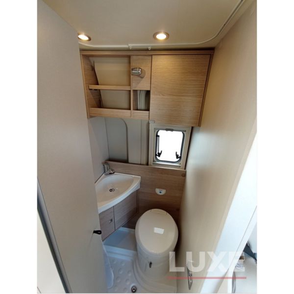 En venta Bürstner Campeo C 540 4x4 Blanco 2023 Valencia foto 4