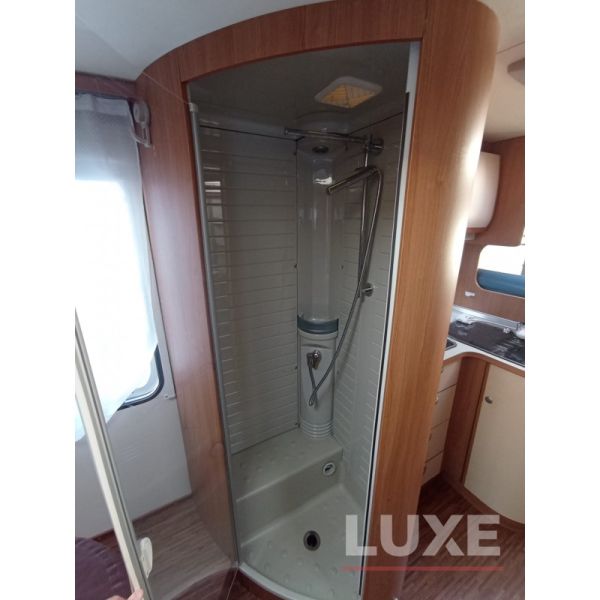 En venta Bürstner Aviano I727 ocasión  2010 Valencia foto 5