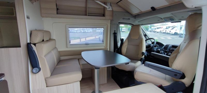En venta Dreamer CAMPER FIVE 5 PLAZAS **EN STOCK** Blanco 2023 Guipúzcoa foto 2