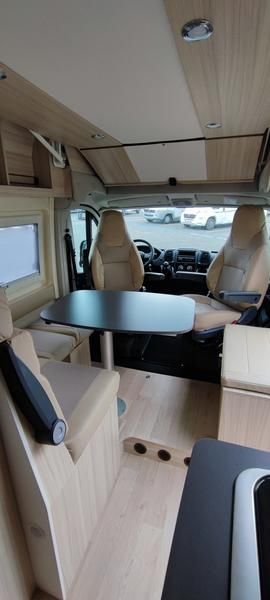 En venta Dreamer CAMPER FIVE 5 PLAZAS **EN STOCK** Blanco 2023 Guipúzcoa foto 3