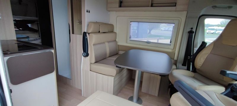 En venta Dreamer CAMPER FIVE 5 PLAZAS **EN STOCK** Blanco 2023 Guipúzcoa foto 4