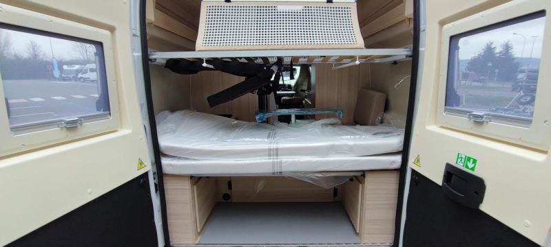 En venta Dreamer CAMPER FIVE 5 PLAZAS **EN STOCK** Blanco 2023 Guipúzcoa foto 9