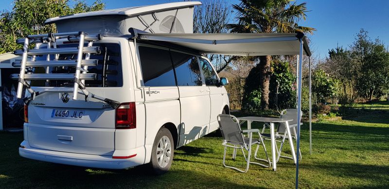 En venta Volkswagen California beach  Blanco 2016 Lugo foto 7
