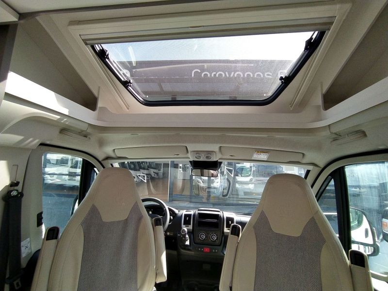En venta Etrusco T5900 FB **ULTIMA UNIDAD 2022** Blanco 2022 Guipúzcoa foto 4