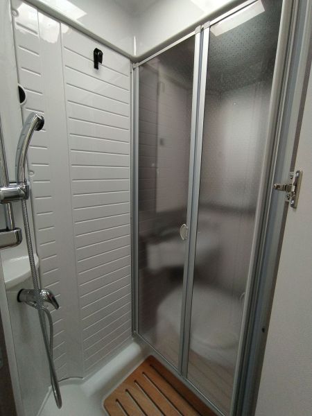 En venta Etrusco T5900 FB **ULTIMA UNIDAD 2022** Blanco 2022 Guipúzcoa foto 12