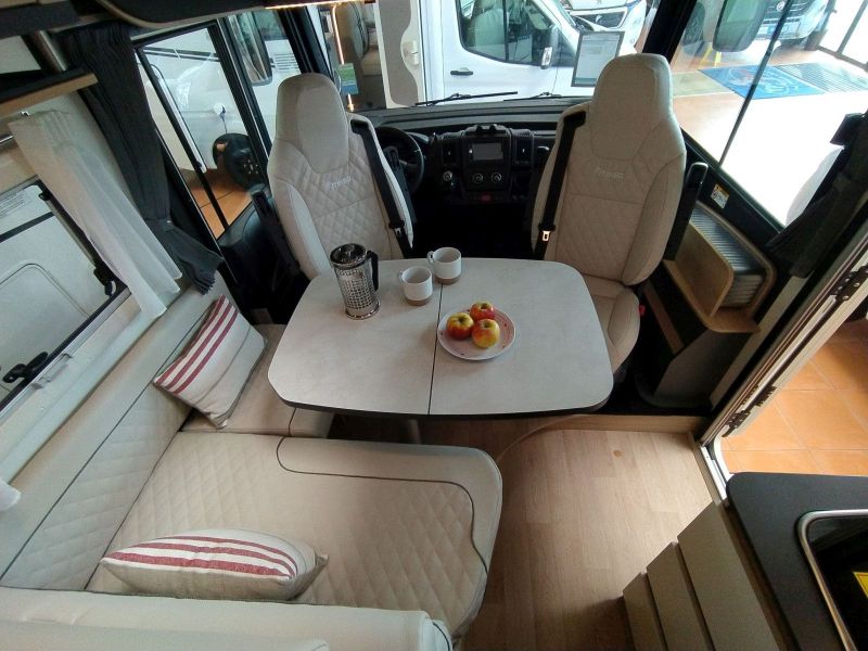 En venta Itineo CM660 ISLA **EN STOCK** Blanco 2023 Guipúzcoa foto 3