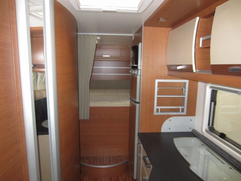 En venta Knaus Sun Liner 700 LG Blanco 2020 Barcelona foto 3