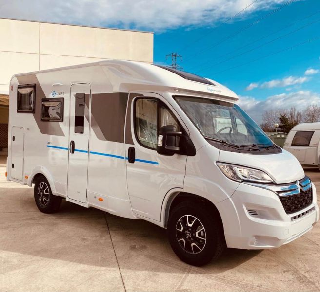 En venta Sun Living Compact 60SP Citroen  2,2 140CV Blanco 2023 Navarra foto 1