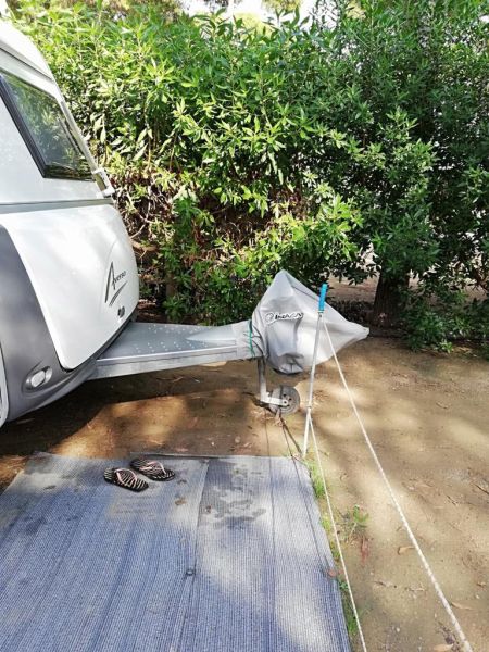 En venta Bürstner Averso 495Tk Blanco 2010 Tarragona foto 3