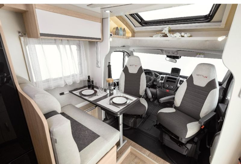 En venta Giotti LineGlobecar SIENA 330 PRIVILEGE Blanco 2023 Zamora foto 7