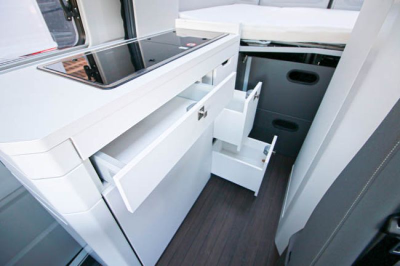 En venta Volkswagen Grand California 600 Gris 2022 A Coruña foto 6