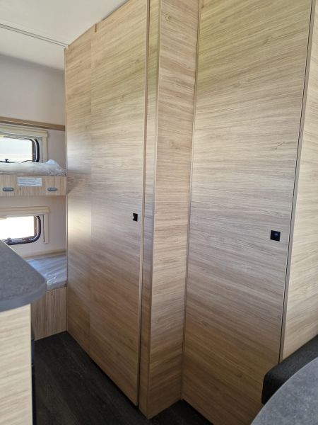 En venta Caravelair Alba 366. Caravana 750kg  2024 Madrid foto 8