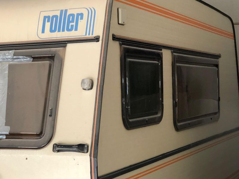 En venta Roller Team ALOHA 390F Amarillo 1987 Almería foto 3