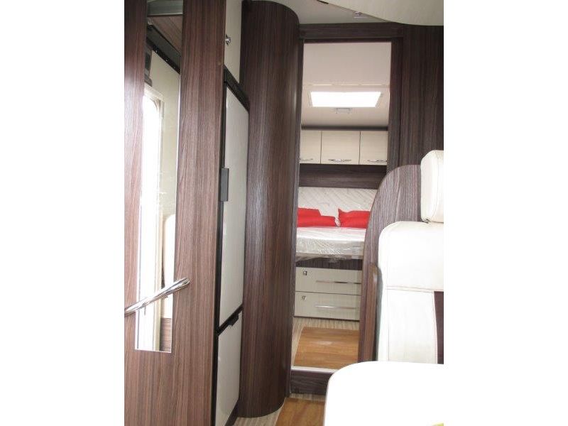 En venta Benimar Tessoro 495 Blanco 2021 Madrid foto 7