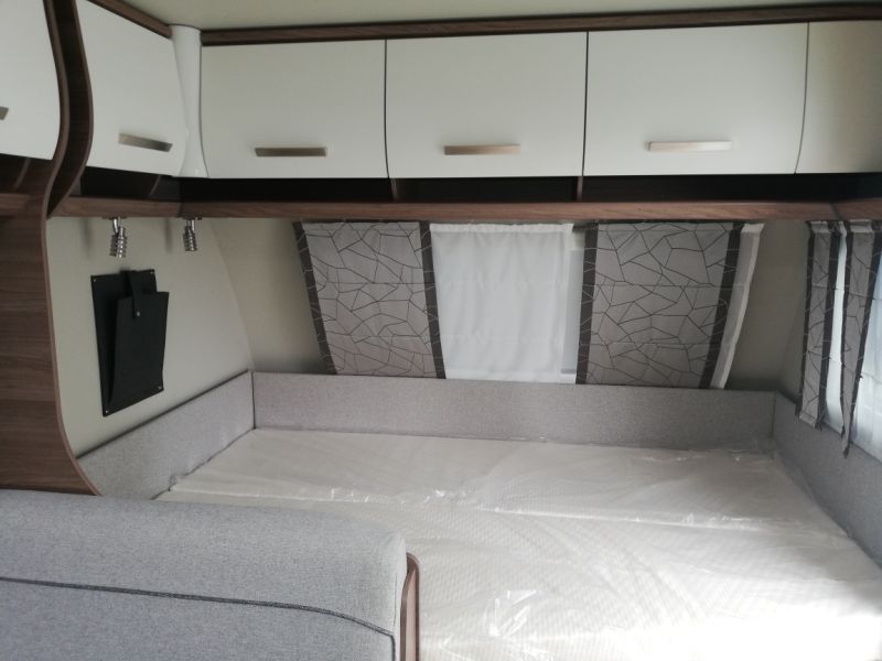 En venta Knaus 500 KD Blanco 2021 Murcia foto 2