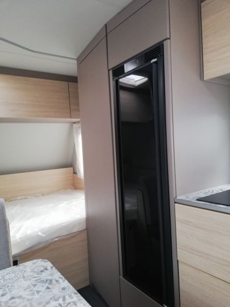 En venta Weinsberg Caracito 470 QDK 2021 Blanco 2021 Murcia foto 4