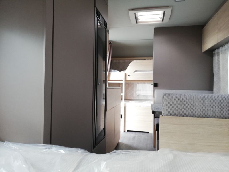 En venta Weinsberg Caracito 470 QDK 2021 Blanco 2021 Murcia foto 6